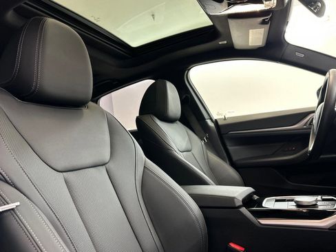Used 2023 BMW i4 eDrive35 RWD image 23