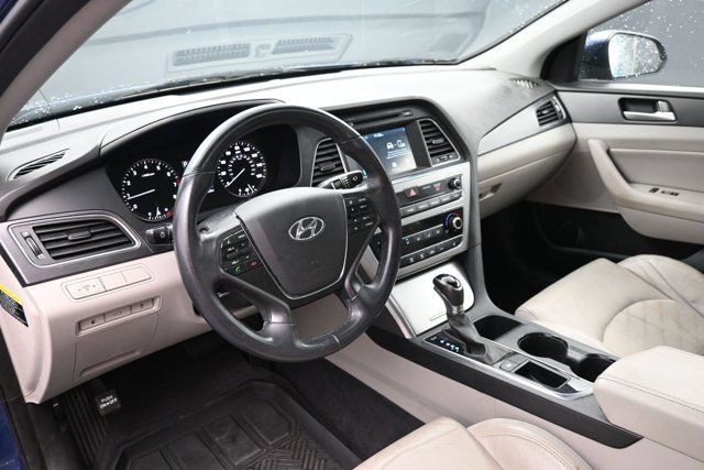 Used 2017 Hyundai Sonata Sport w/ Value Edition Package 02 FWD image 17