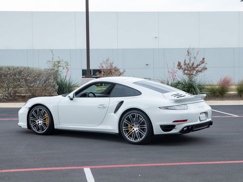 Used 2015 Porsche 911 Turbo S image 6