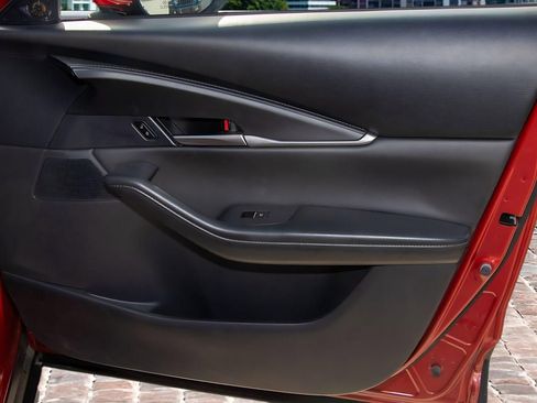 Used 2023 MAZDA CX-30 AWD 2.5 S w/ Select Package image 16