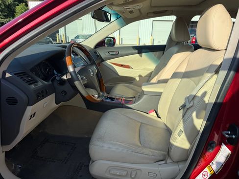 Used 2010 Lexus ES 350 FWD image 2