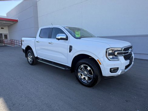 Used 2024 Ford Ranger Lariat w/ Advanced Towing Package image 7