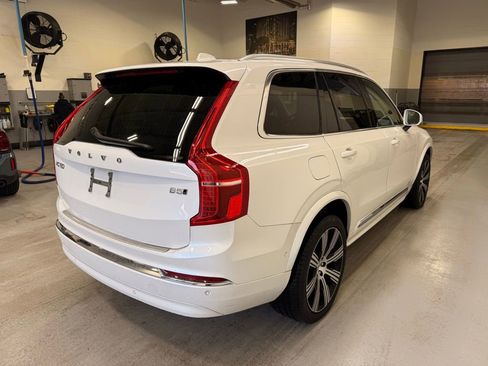 Used 2024 Volvo XC90 B5 Plus w/ Protection Package Premier image 6