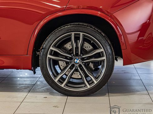 Used 2016 BMW X5 M image 7