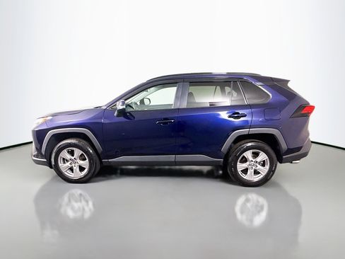 Used 2022 Toyota RAV4 XLE image 6