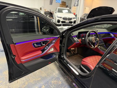 Used 2023 Mercedes-Benz S 580 4MATIC Sedan image 14