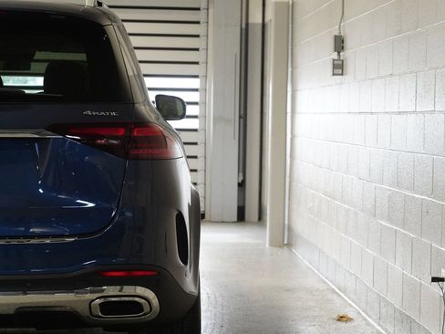 New 2026 Mercedes-Benz GLE 450 4MATIC image 13