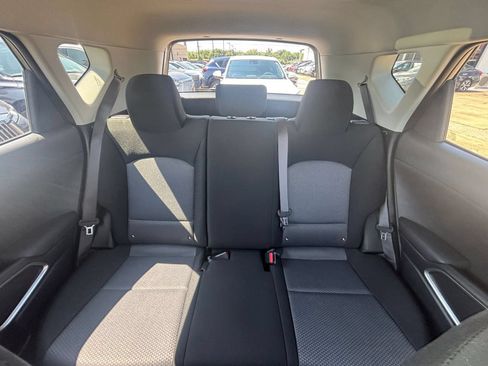 Used 2025 Kia Soul LX w/ LX Technology Package FWD image 35