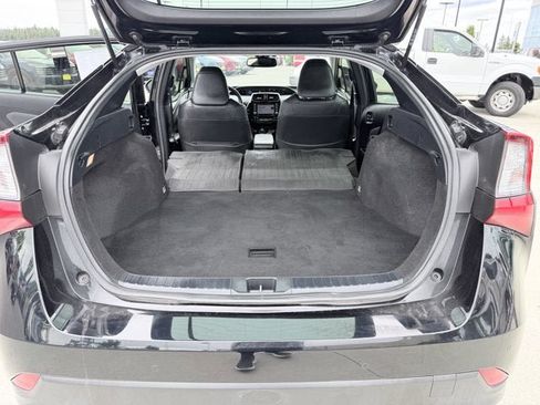 Used 2022 Toyota Prius AWD image 23