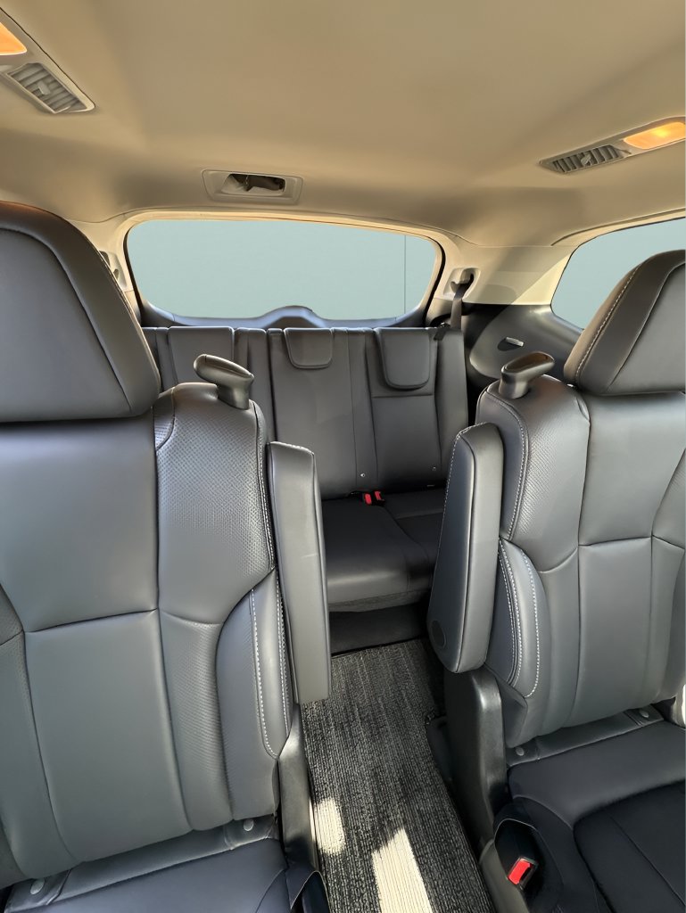 Used 2024 Subaru Ascent Limited AWD/4WD image 20