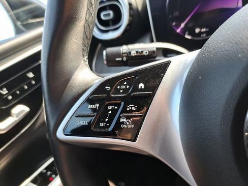 Used 2023 Mercedes-Benz GLC 300 4MATIC image 19