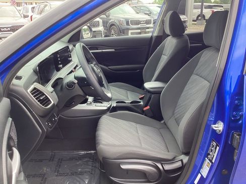 Certified 2024 Kia Seltos LX AWD/4WD image 15