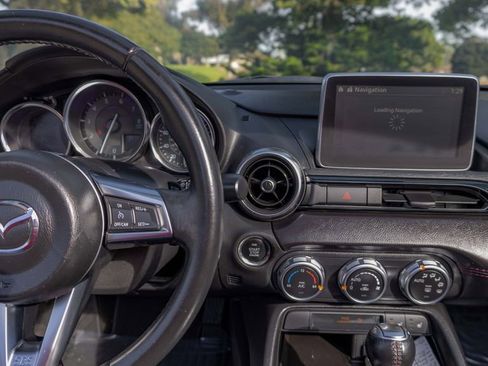 Used 2016 MAZDA MX-5 Miata Grand Touring image 27