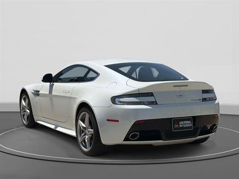 Used 2016 Aston Martin V8 Vantage S RWD image 5
