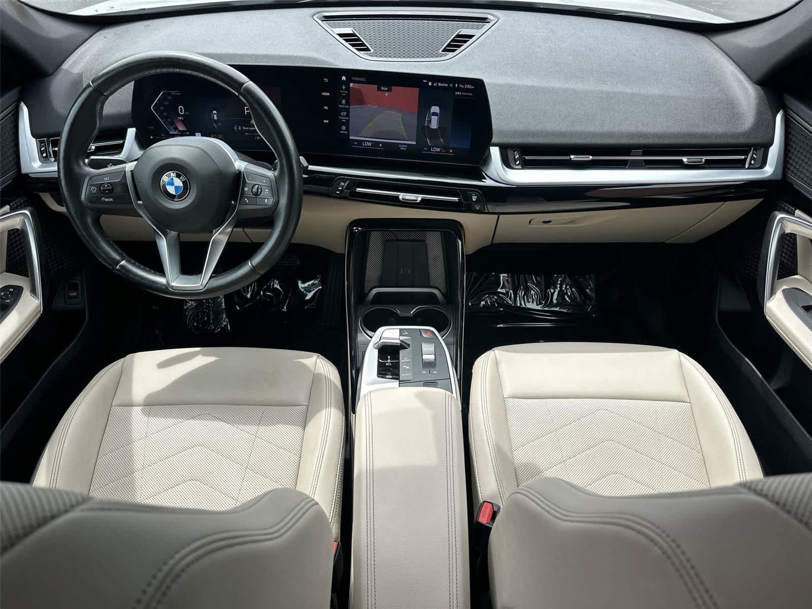 Used 2023 BMW X1 xDrive28i AWD/4WD image 11
