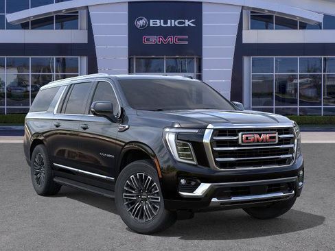 New 2026 GMC Yukon XL Elevation RWD image 7