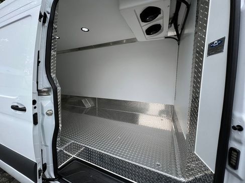 New 2025 Mercedes-Benz Sprinter 2500 image 5