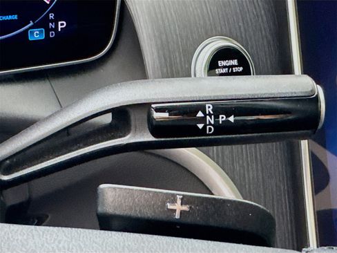 Certified 2024 Mercedes-Benz GLC 300 4MATIC image 17