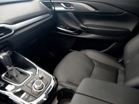 Used 2023 MAZDA CX-9 Touring image 26