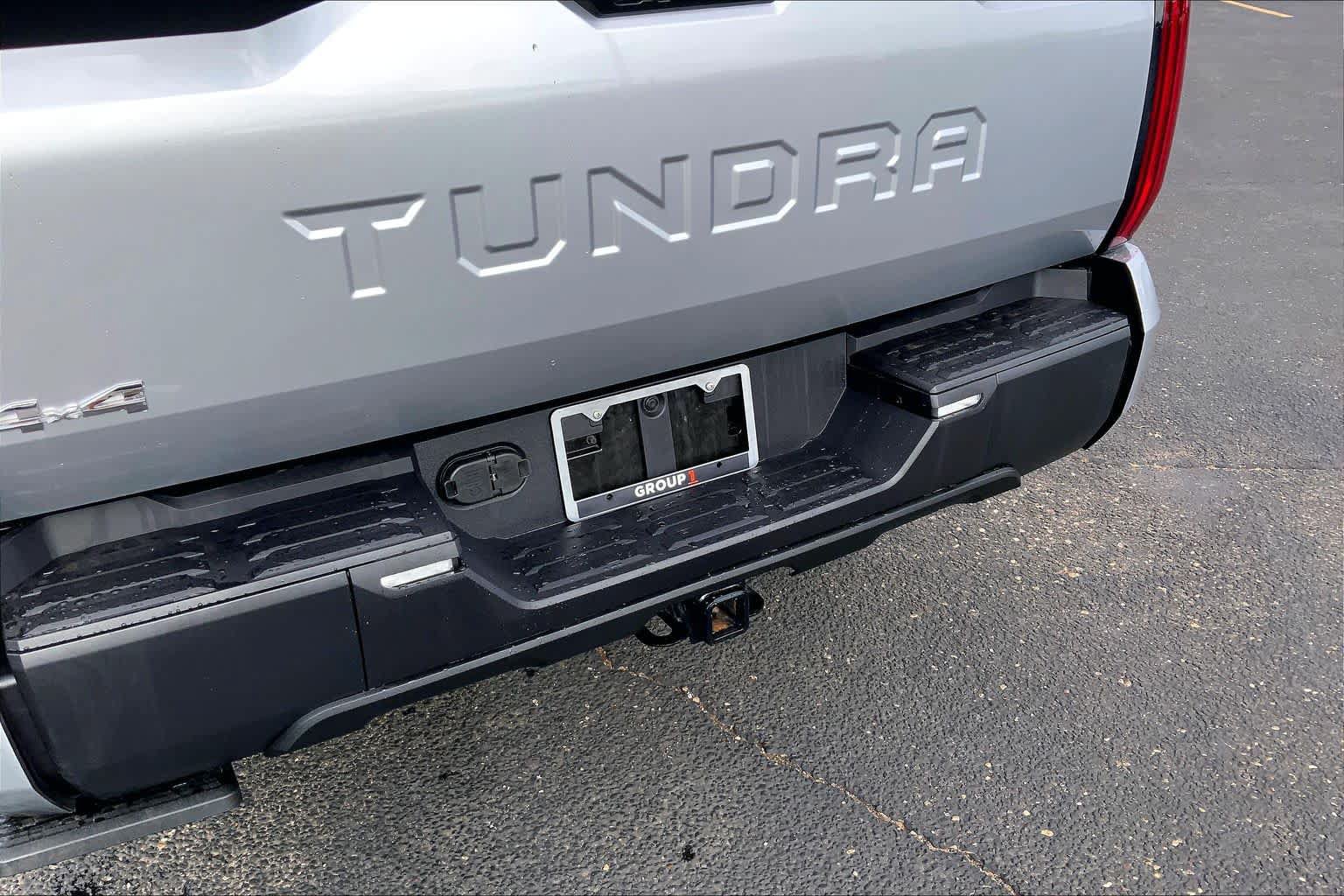 Used 2024 Toyota Tundra SR5 AWD/4WD image 31