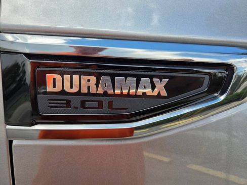 Used 2023 GMC Yukon Denali Ultimate AWD/4WD image 19