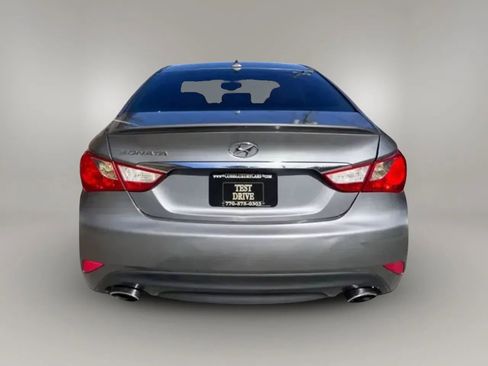 Used 2014 Hyundai Sonata SE w/ Premium Package 04 FWD image 9