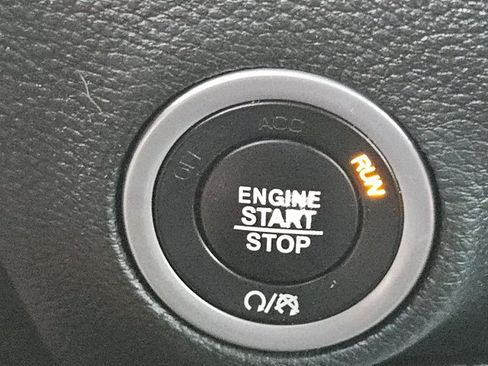 Used 2019 Dodge Challenger R/T Scat Pack w/ Plus Package RWD image 8