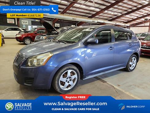 Used 2009 Pontiac Vibe w/ Preferred Package FWD image 1