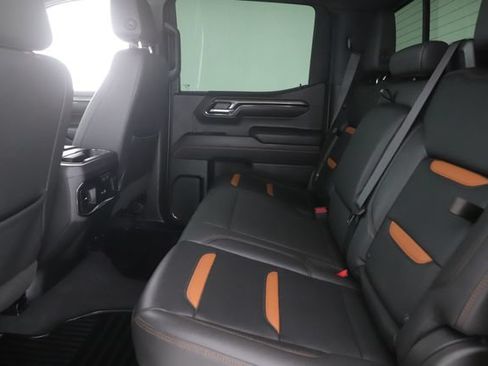 Used 2023 GMC Sierra 1500 AT4 w/ AT4 Premium Package AWD/4WD image 27