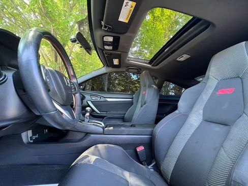 Used 2018 Honda Civic Si image 30