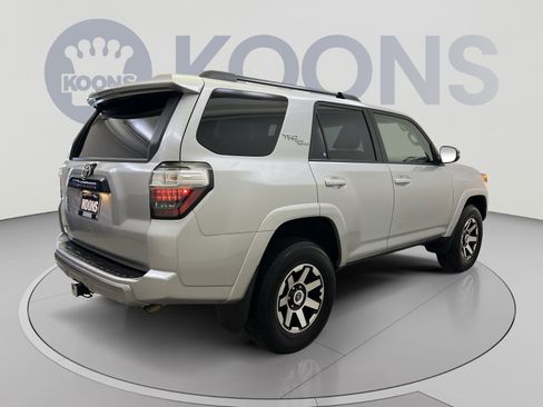 Used 2024 Toyota 4Runner TRD Off-Road Premium w/ Off Road Premium Plus Package AWD/4WD image 8