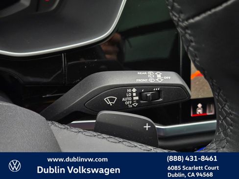 Used 2023 Audi Q3 2.0T Premium Plus w/ Premium Plus Package image 23