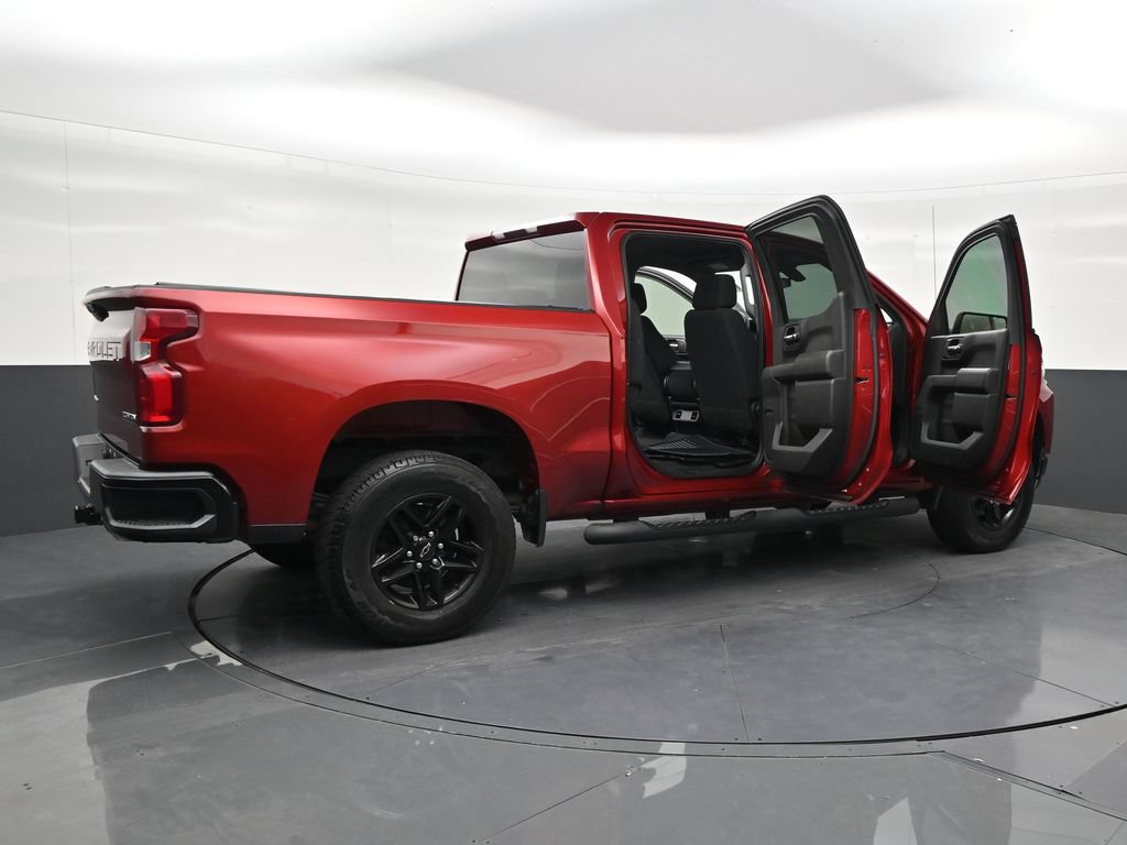 Used 2022 Chevrolet Silverado 1500 Custom Trail Boss w/ LPO, Dark Essentials Package AWD/4WD image 28