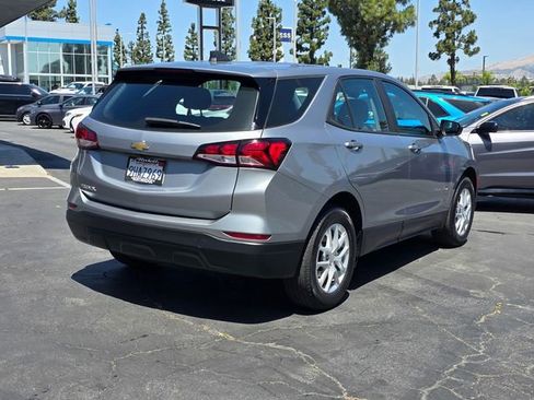 Used 2023 Chevrolet Equinox LS FWD image 6