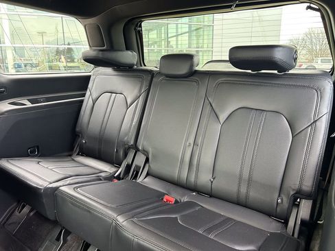 Used 2020 Ford Expedition Limited w/ Equipment Group 302A image 15
