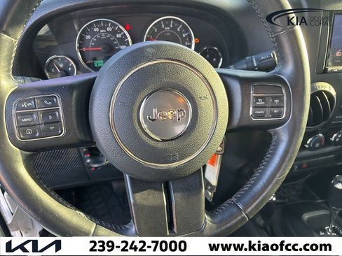 Used 2016 Jeep Wrangler Unlimited Sport w/ Connectivity Group image 17