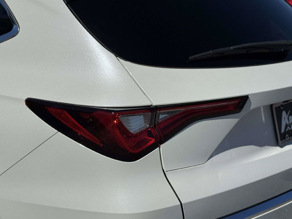 Certified 2024 Acura MDX SH-AWD image 9