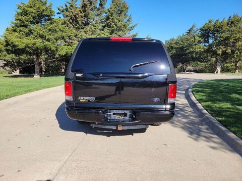 Used 2002 Ford Excursion XLT RWD image 7