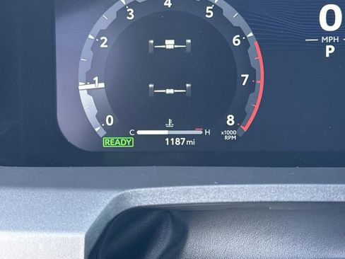 Used 2025 Toyota Tacoma TRD Pro AWD/4WD image 29