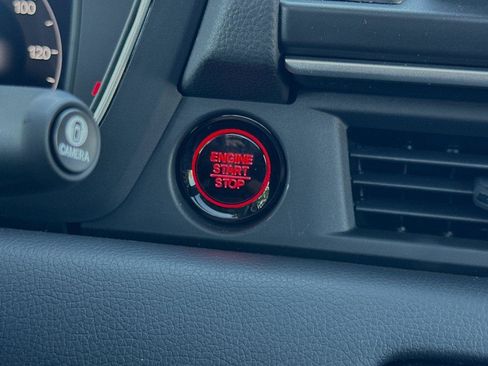 New 2025 Honda Pilot Elite image 23