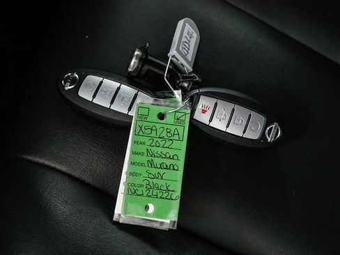 Used 2022 Nissan Murano SV image 36