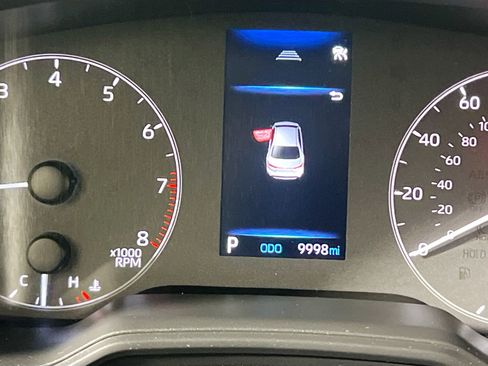 Used 2025 Toyota Corolla LE image 22