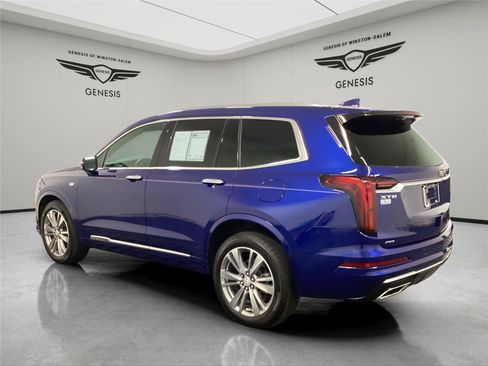 Used 2024 Cadillac XT6 Premium Luxury AWD/4WD image 3