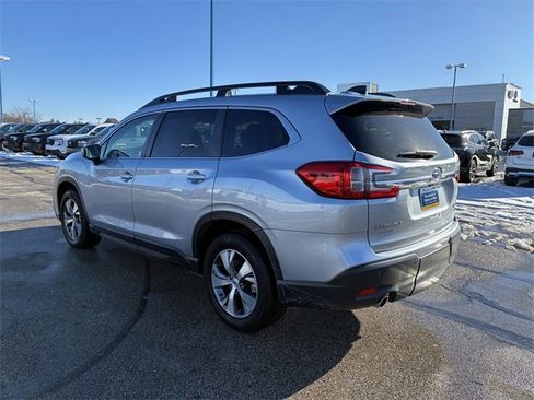 Used 2024 Subaru Ascent Premium w/ Convenience Package image 6
