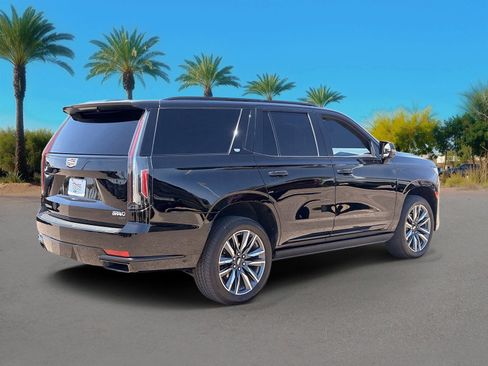 Used 2022 Cadillac Escalade Sport Platinum AWD/4WD image 5