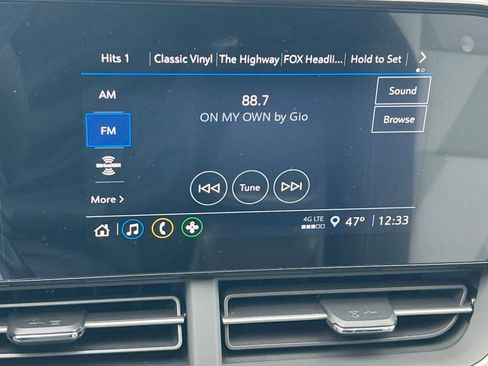 New 2026 Chevrolet Trax LS w/ LS Convenience Package image 15