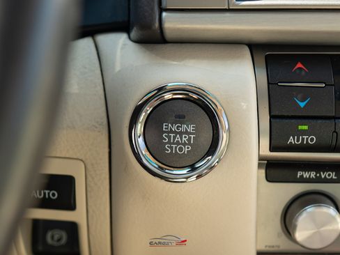 Used 2015 Lexus LS 460 L AWD/4WD image 32