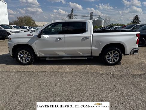 Used 2022 Chevrolet Silverado 1500 LTZ w/ LTZ Premium Package image 2