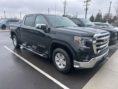 Used 2022 GMC Sierra 1500 SLE w/ Driver Alert Package II AWD/4WD image 1