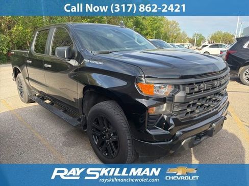 Used 2024 Chevrolet Silverado 1500 Custom AWD/4WD image 1